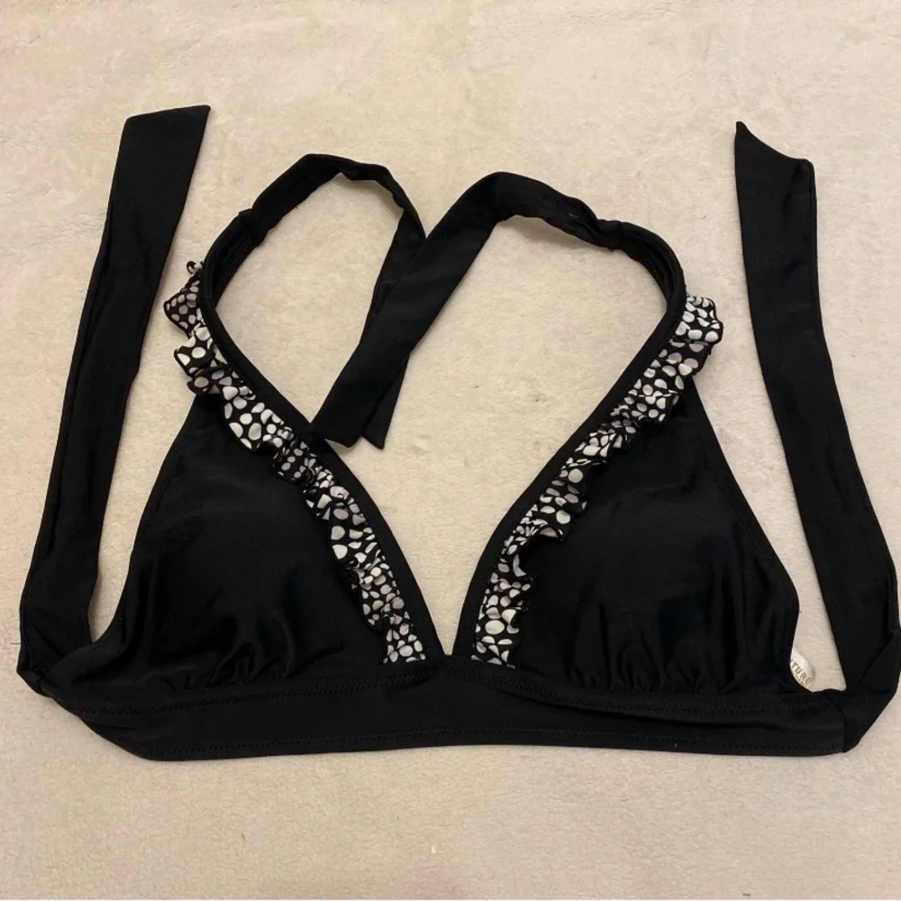 Beach Couture Black and White Polka Dot Halter Bikini Top